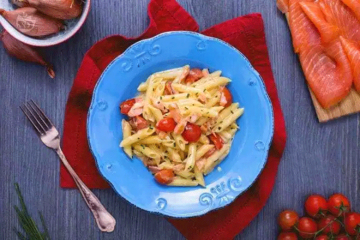 Pennette con salmón y vodka