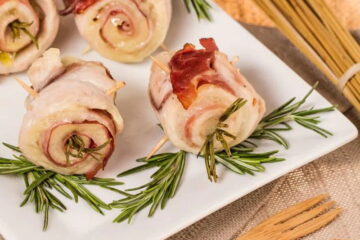 Rollos de pollo rellenos